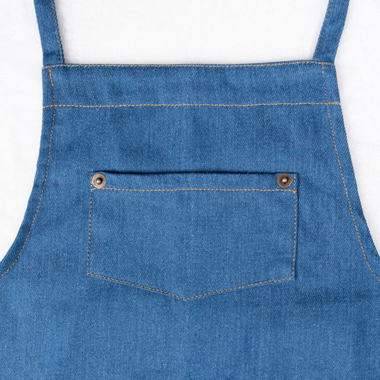 Customizable Kid's Apron: Style and Personal Touch - MTWORLDKIDS.COM